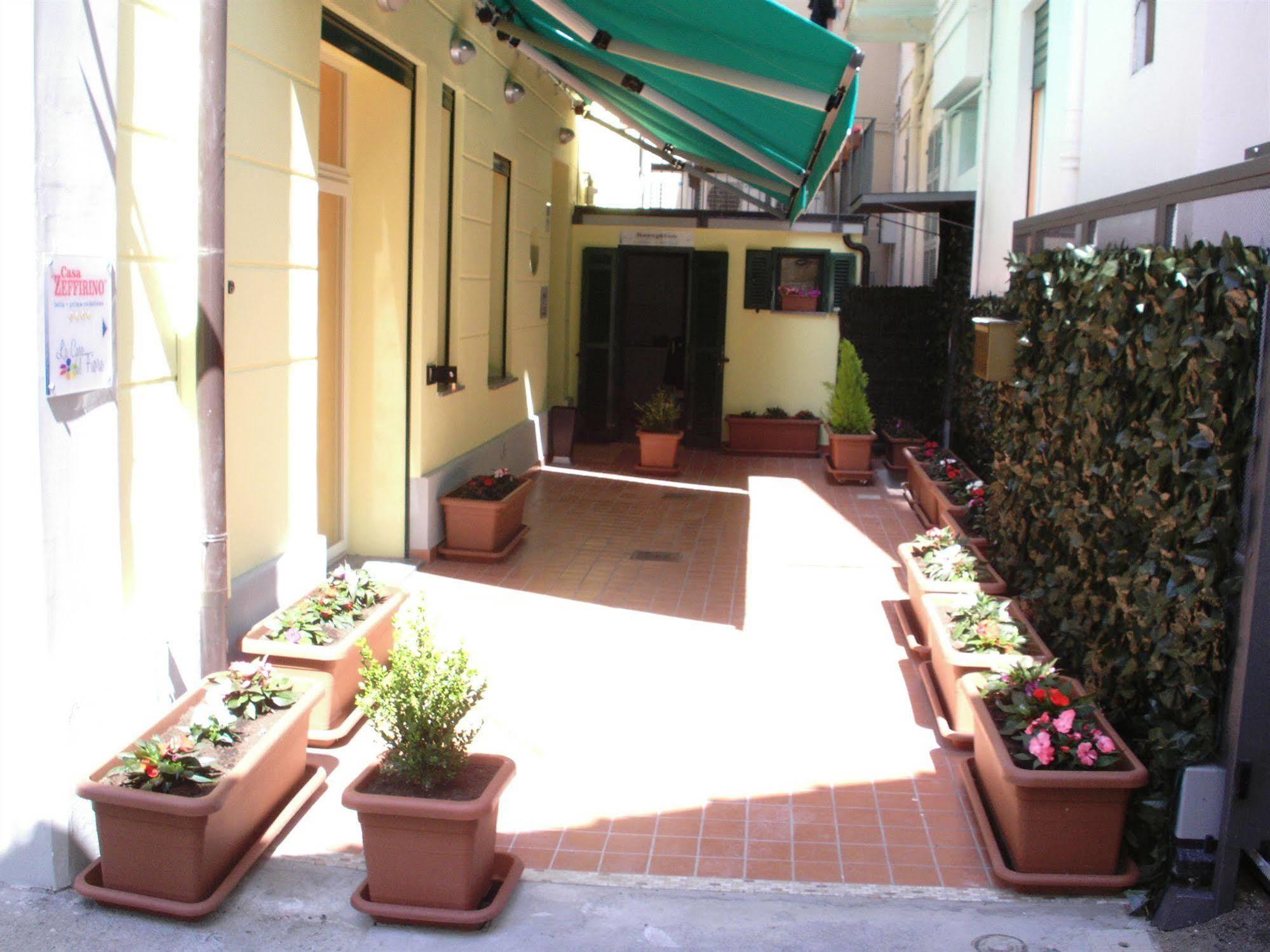Hôtel Casa Zeffirino à San Remo Extérieur photo